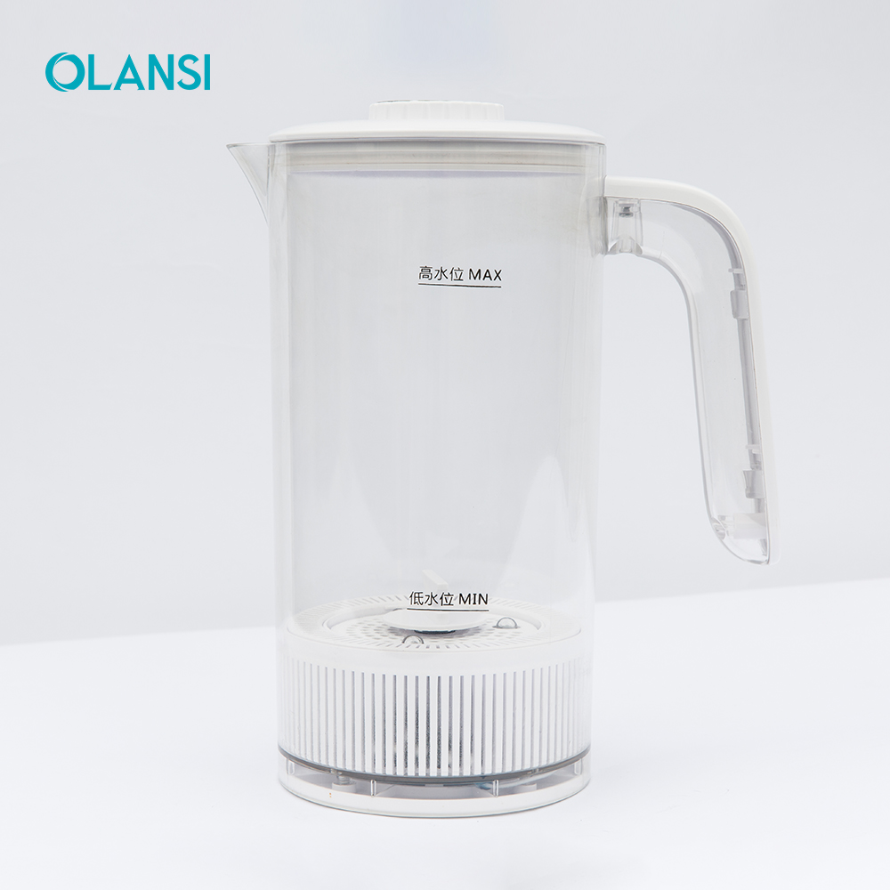 The active hydrogen-rich water machine, which generates alkaline water, has anti-aging and other effects.